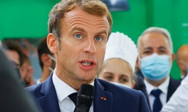 Wa muperezida bakubise urushyi bongeye kumutera igi