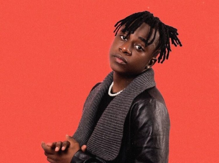 Macvoice umaze ukwezi mu biganza bya Rayvanny amaze guca uduhigo dutanga ikizere