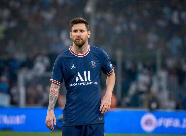 Lionel Messi yiteguye kuva mu ikipe ya PSG