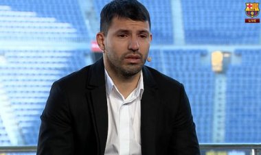 Aguero kwihangana byamunaniye ubwo yatangazaga ko ahagaritse gukina umupira w'amaguru