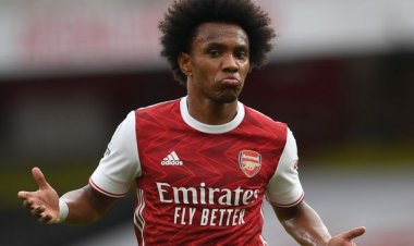 Willian yashyize hanze akababaro yagiriye mu ikipe ya Arsenal