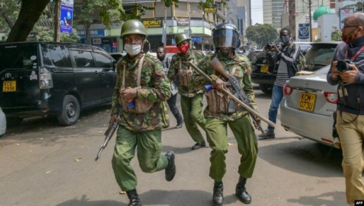 Umupolisi yishe abantu 6 barimo n’umugore we arangije ariyica