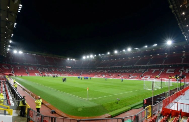 Covid-19 yafashe indi ntera i Manchester,undi mukino wasubitswe