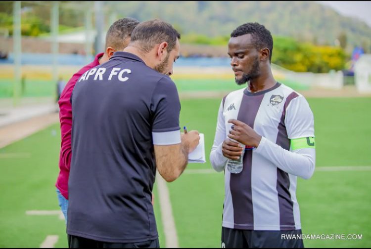 Kabaye ku munsi wa 13 wa shampiyona, APR FC yambuye Kiyovu Sports umwanya wa mbere