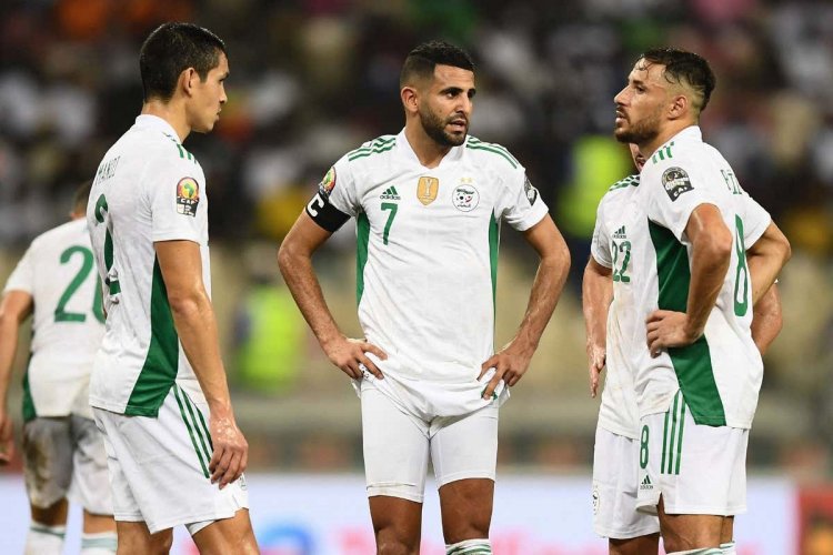 AFCON:Algeria yatwaye igikombe giheruka yasezerewe isebye cyane