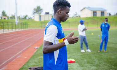 Myugariro wa Rayon Sports Niyigena Clement yagize icyo avuga ku byo kuba intizanyo, no kujya muri APR FC