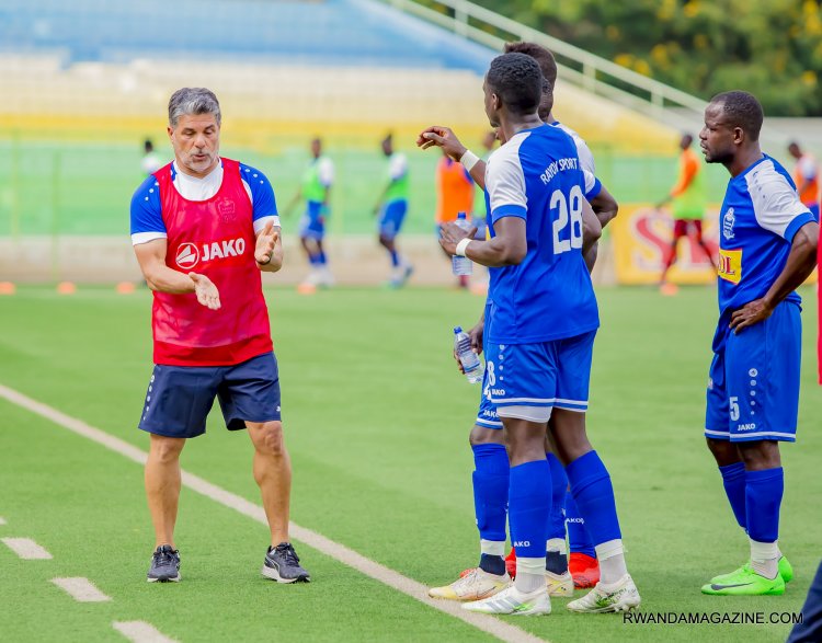 Dore abakinnyi umutoza mushya wa Rayon Sports azifashisha agigira na Mukura VS