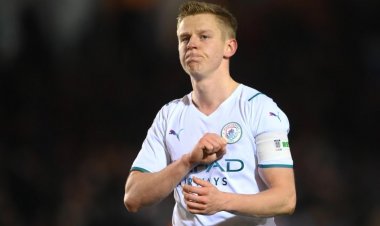 Oleksandr Zinchenko ukinira Manchester City yavuze impamvu atajya kurwanirira igihugu cye cya Ukraine