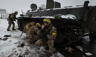 Ukraine yasabye indege z’intambara ngo yirwaneho