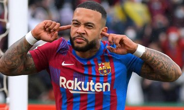 FC Barcelona ishaka gukoresha Memphis Depay ikajyana umukinnyi wa Tottenham