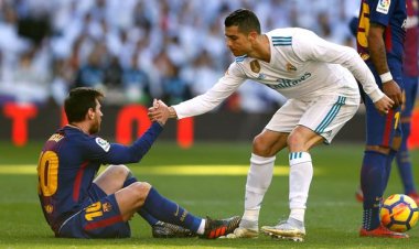 Uwahoze atoza Real Madrid yavuze ukuntu Lionel Messi yatumye Cristiano Ronaldo akora cyane