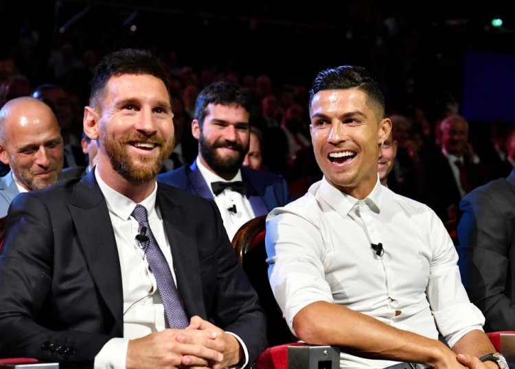 Umunya-Ghana ashaka kugura Chelsea agahurizamo Messi na Cristiano