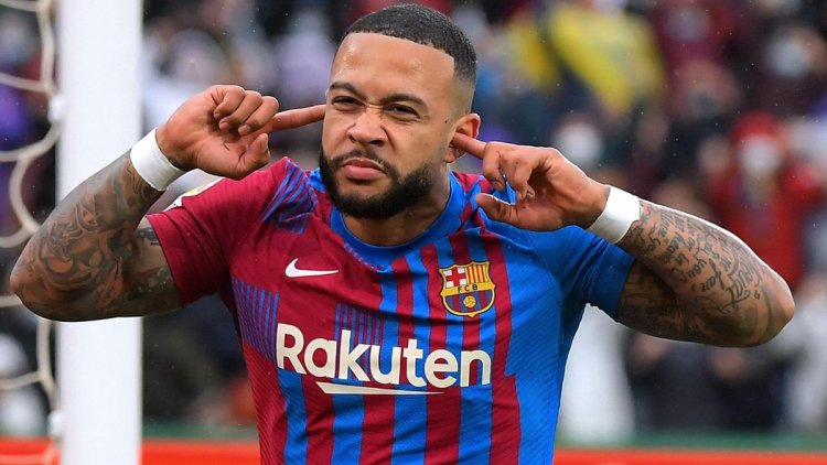 FC Barcelona ishaka gukoresha Memphis Depay ikajyana umukinnyi wa Tottenham