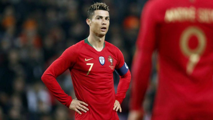 World cup qualifications: Perezida wa Macedonia y'amajyaruguru yaburiye Cristiano Ronaldo