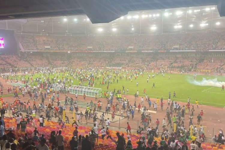 Byadogereye umwe arapfa ubwo Nigeria yasezererwaga na Ghana iwayo, Egypt yo igiye kurega Senegal yayibujije kujya mu gikombe cy'isi