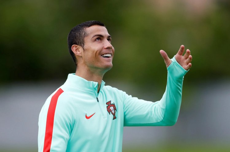 Ku mugaragaro Cristiano Ronaldo yasabwe intanga