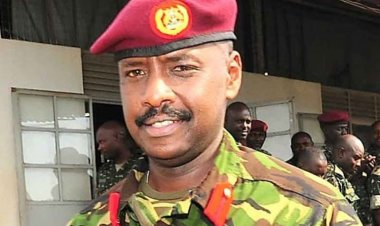 Twitter ya Lt Gen Kainerugaba Muhoozi yafunzwe