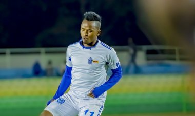 Muhire Kevin yavuze icyahindutse muri Rayon Sports atanga isezerano ku bafana bayo