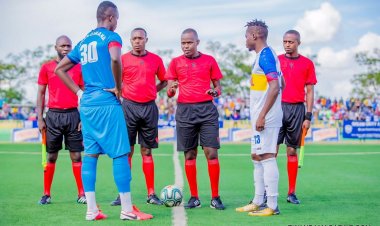 Police FC y'abakinnyi 10 yaguye Miswi na Rayon Sports ku munsi wa 25 wa shampiyona