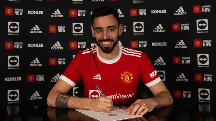 Bruno Fernandes yongereye amasezerano muri Manchester United