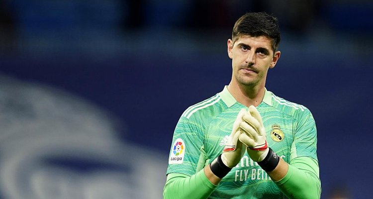 Thibaut Courtois yageneye ubutumwa abaherwe bashya ba Chelsea