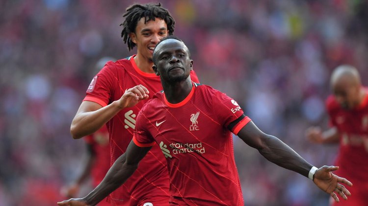 Burya Sadio Mane yagarukiye ku muryango wa Manchester United