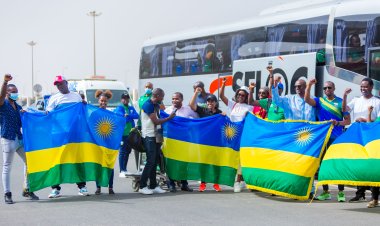 Amavubi yasesekaye muri Senegal yakirwa n'abanyarwanda(AMAFOTO)