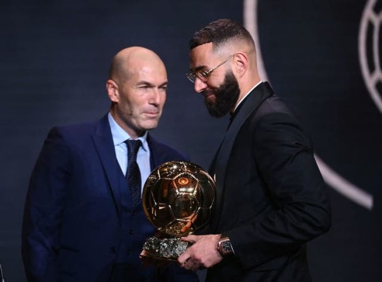 Nyuma y'umwaka w'ubuki n'amata Karim Benzema yegukanye Ballon d'Or ya 2022