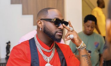 Instagram: Davido yaciye agahigo