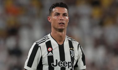 Cristiano Ronaldo ashobora kugerwaho n'inkoni yakubise Juventus