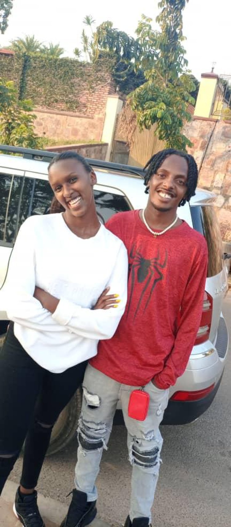 Bwiza yakuyeho urujijo ku ndirimbo yakoranye na Juno Kizigenza- video