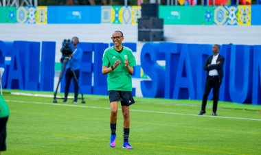 Infantino yavuze imyato Perezida Kagame wagaragaje ubuhanga mu guconga ruhago