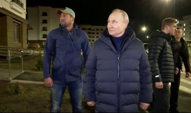 Perezida Vladimir Putin yasuye ibice ingabo z'u Burusiya zafashe muri Ukraine