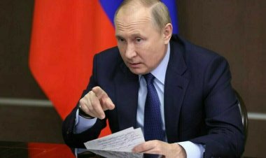 ICC iri guhinda umushyitsi nyuma y'impapuro zo guta muri yombi Perezida Vladimir Putin