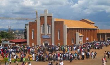 Uruhare rw'amadini mu bumwe n'ubwiyunge