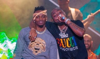 Diamond na Davido bahetse ku bitugu abahanzi bose bo muri Africa