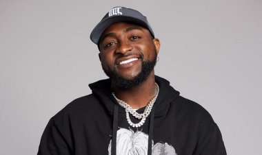 Ntibisanzwe! Davido agiye kurekura indi alubumu