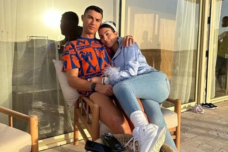 Ibya Cristiano Ronaldo n'umugore we bikomeje kudogera