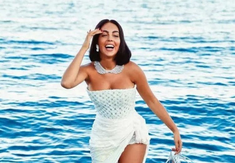 Umugore wa Cristiano Ronaldo yavuze kuri zirara zishya iri kuvugwa mu rukundo rwabo