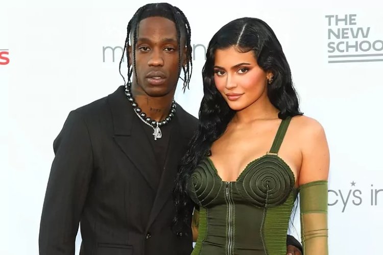 Travis Scott ashobora kuba nyuma na nyuma yatewe ipine n'aba-Kardashians