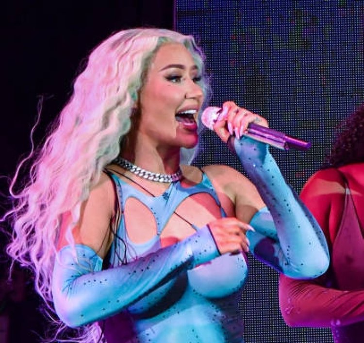 Iggy Azalea ageze kure mu gucuruza ubwambure bwe