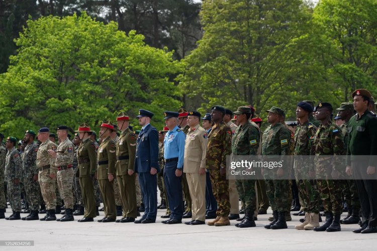 Abasirikare b'u Rwanda bagiye kwimika Umwami w'u Bwongereza