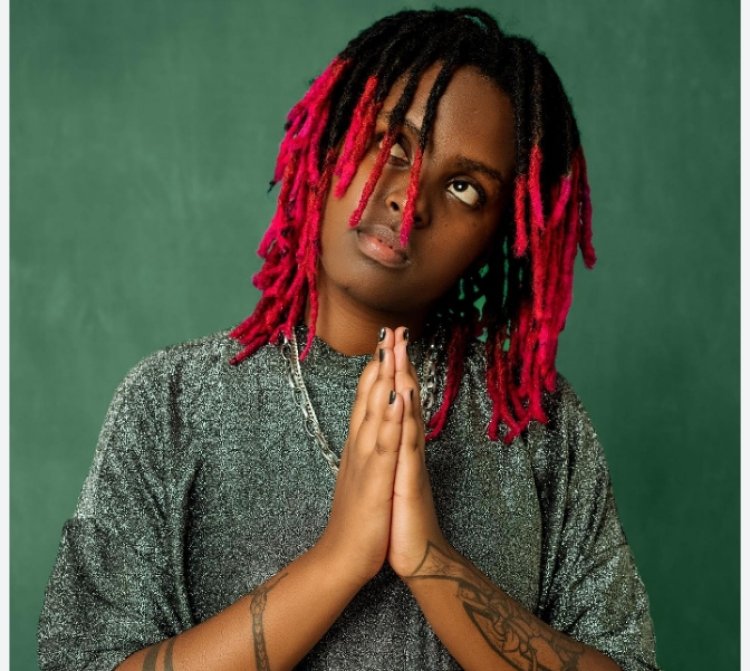 Ariel Wayz akomeje gusazwa n'urukundo