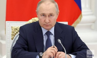 Intwaro kilimbuzi za mbere zageze muri Belarus- Perezida Putin