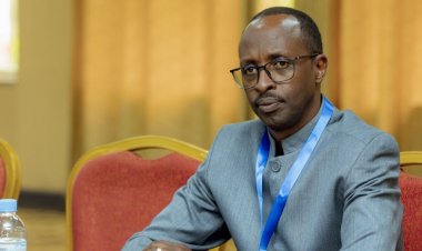 Abanyamuryango ba FERWAFA bemeje perezida mushya