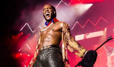 Indirimbo ya Burna Boy iri kubica bigacika i London