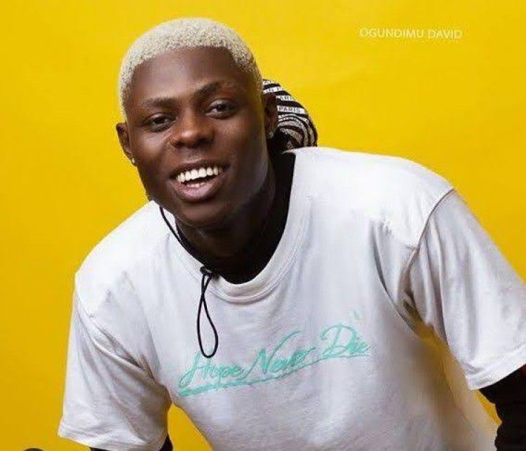 Bakunda abatabarutse! Mohbad akomeje kubica bigacika ku mbuga zicuruza umuziki