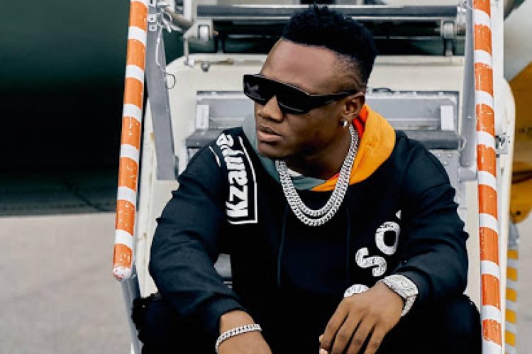 Mbosso aratakambira abafana be ngo bamufashe gukabya inzozi ze zirimo kuzimira