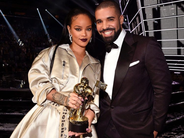 Drake nyuma yo kwibasira Rihanna n'umugabo we arifuza ko bazabana umunsi umwe