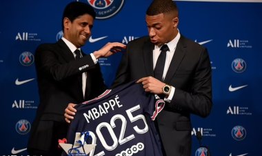 Kylian Mbappe yemeye gukomorera PSG